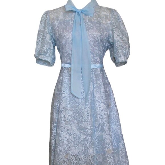 Dresses & Skirts - Light blue lace midi dress with tie on neck bow
